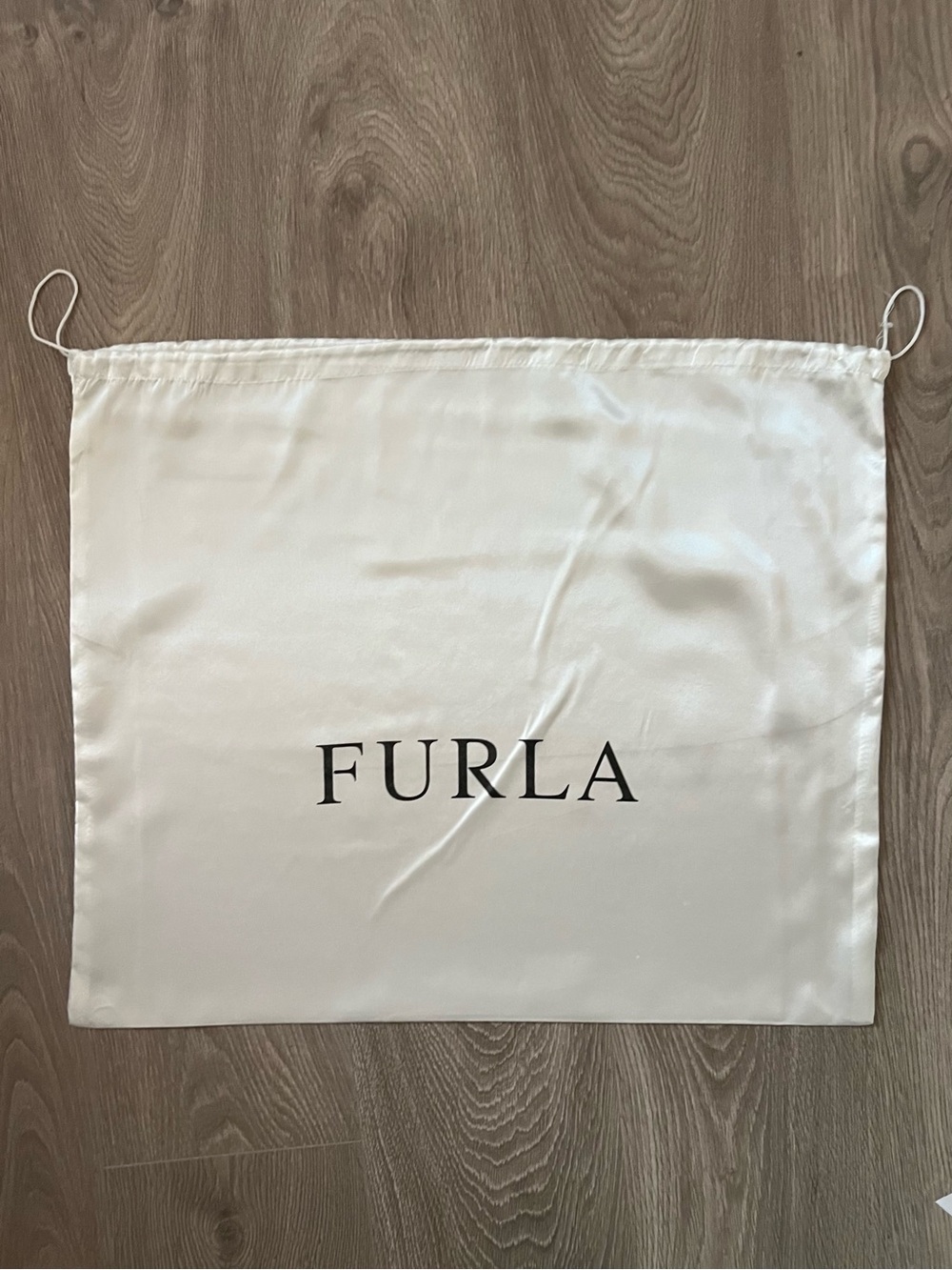 Furla dust bag (C286)